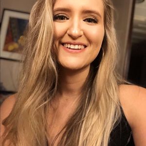 Meet your Posher, Ellie